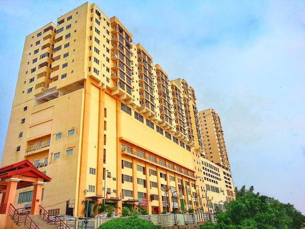 N'Dnie Homestay Pelangi Mall Condominium コタバル エクステリア 写真